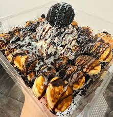 Cookies & Cream Little Stacks
